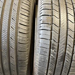 235-65-18 Michelin 