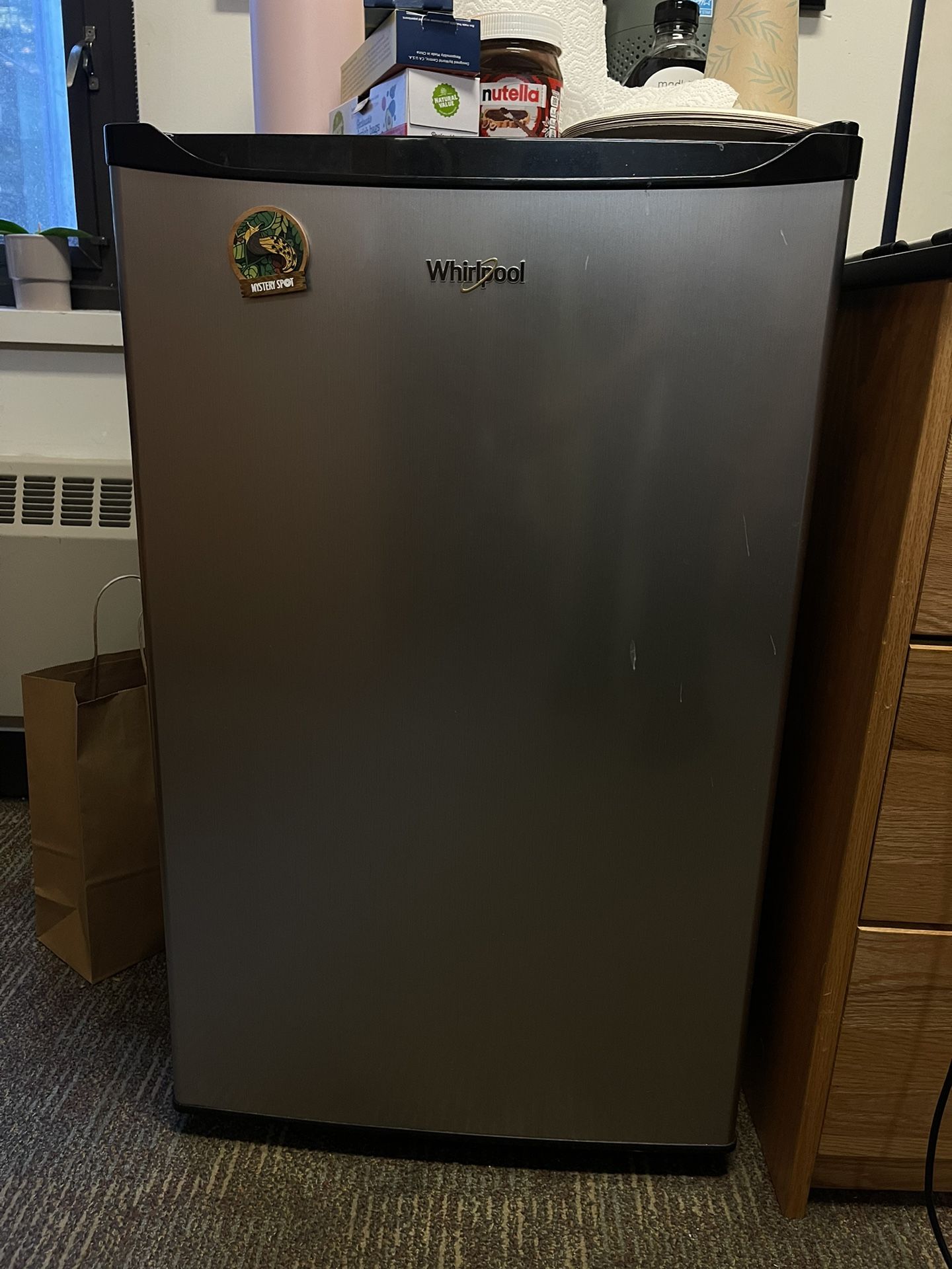 Whirlpool 4.3 cu ft Mini Refrigerator