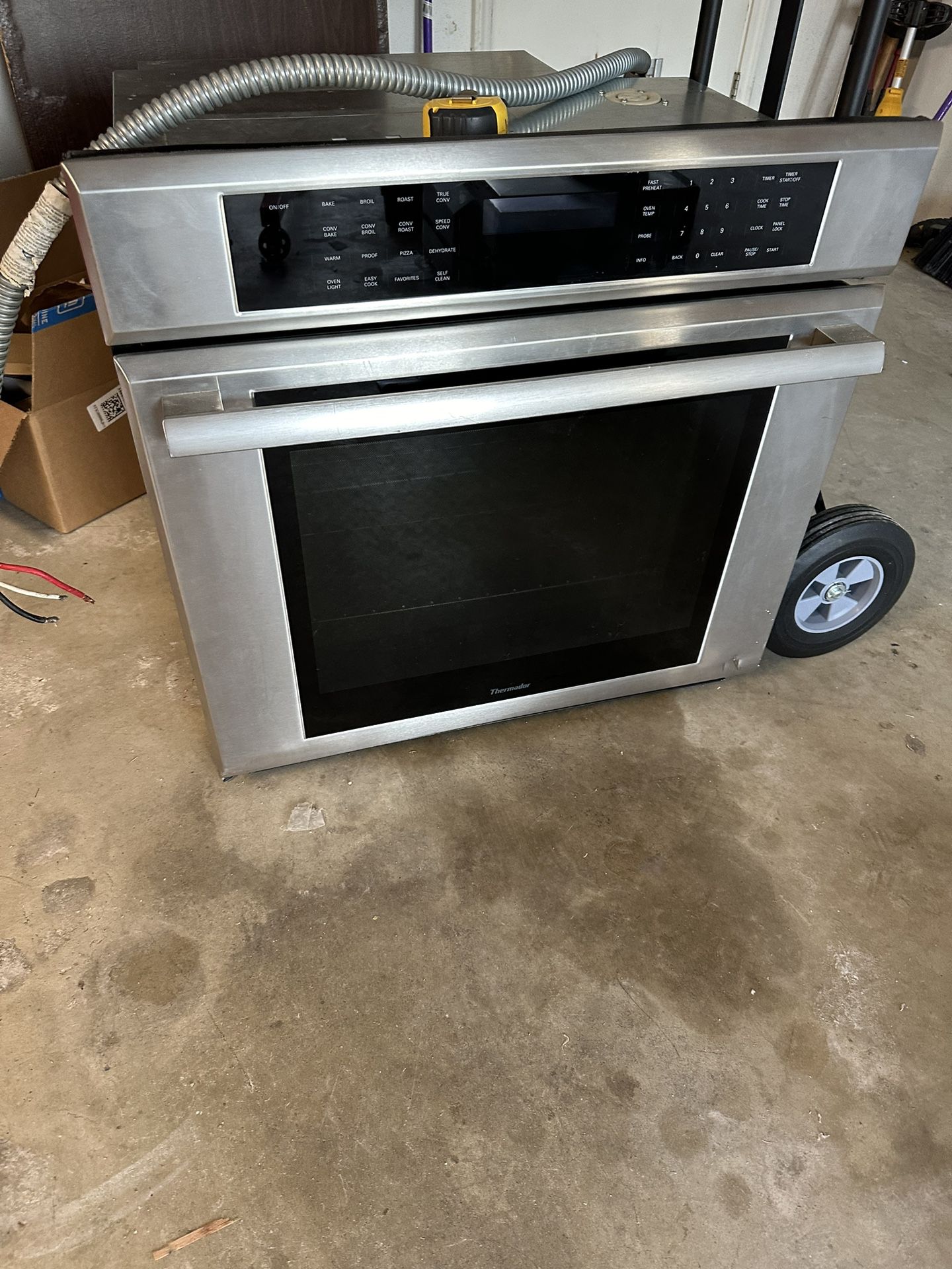 28 Inch Electric In-wall Oven And Microwave