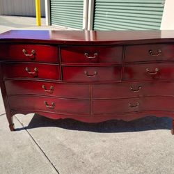 Beautiful 1930's/1940's Flame Mahogany Dresser - Made in NC! - $550