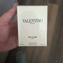 Valentino Born In Roma Ivory