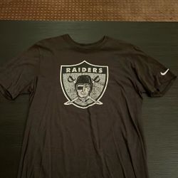 Oakland Raiders Football Tee