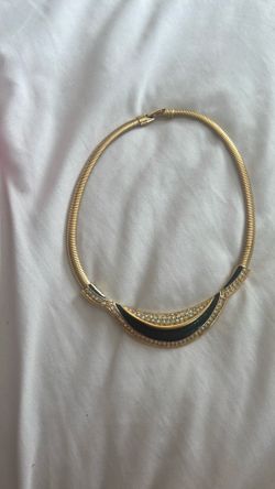 Vintage egipt omega signed  tifari black  en glide  enamel en  Rhinestone