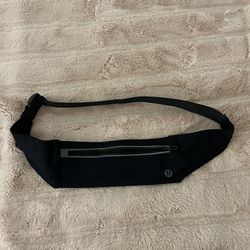 Lululemon Adjustable Running Belt (S) 