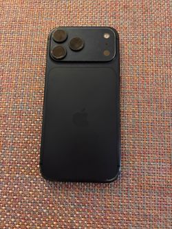 Apple iPhone 17 Pro Max - 256GB - Unlocked - 93% Battery