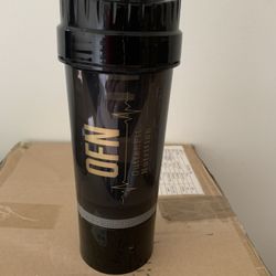 OuttenFit Nutrition NEW Shaker -hidden Compartment