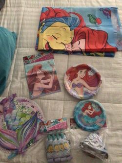 Kids party decor.  Disney   Ariel.