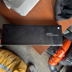 MacBook Battery