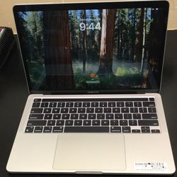 Apple MacBook Pro