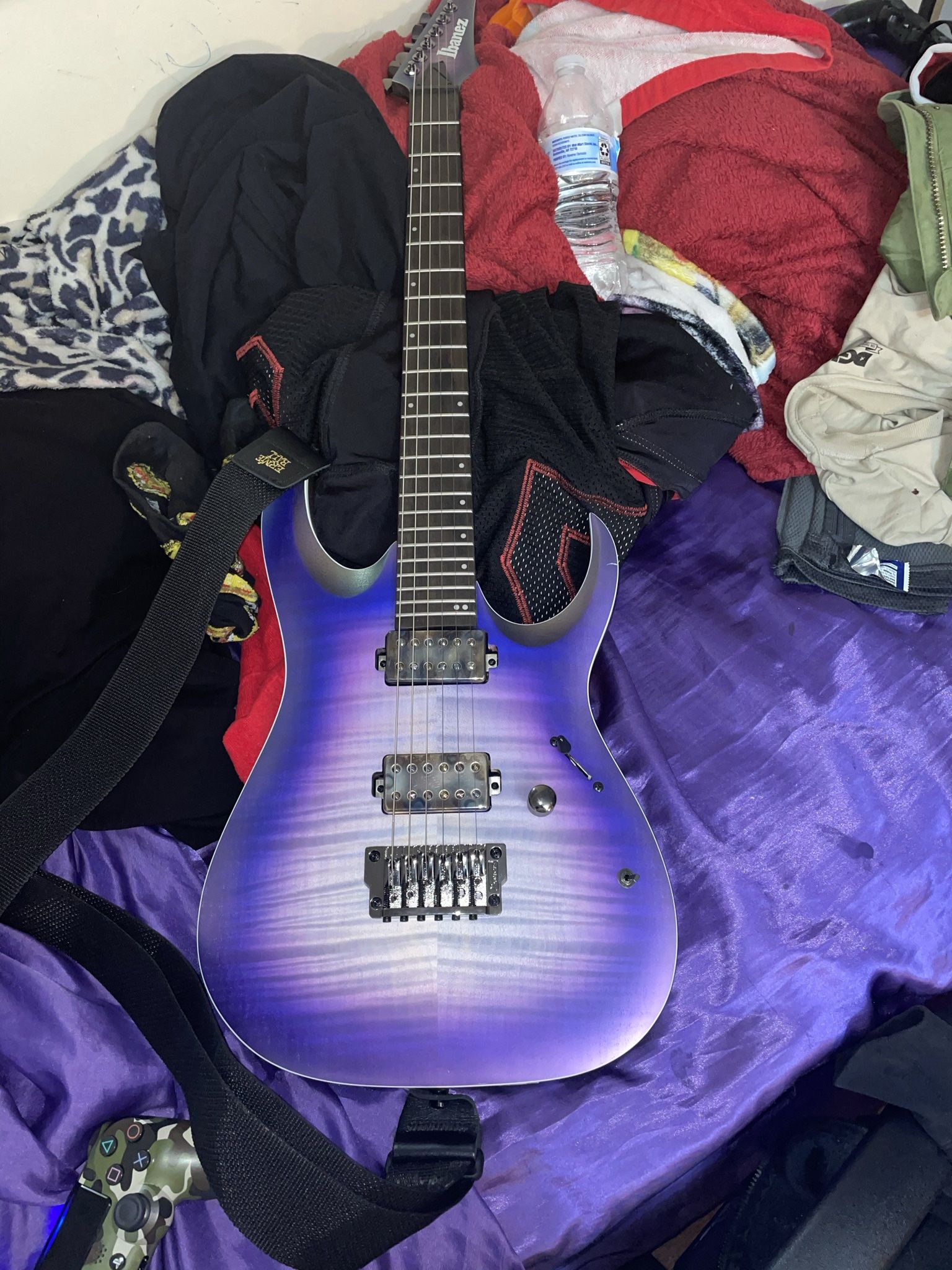 GUITAR BUNDLE