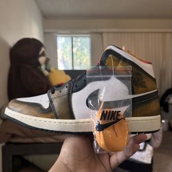 Jordan 1 Mid SE Orange Wear Away 