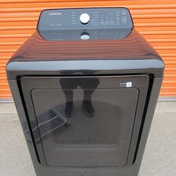 Like New!!! Beautiful, Huge Capacity!!! Newer, Samsung, MoistureSensor, Gas Dryer!!! ENORMOUS, 7.3 Cubic Ft. Capacity!!! Must See To Appreciate!!!