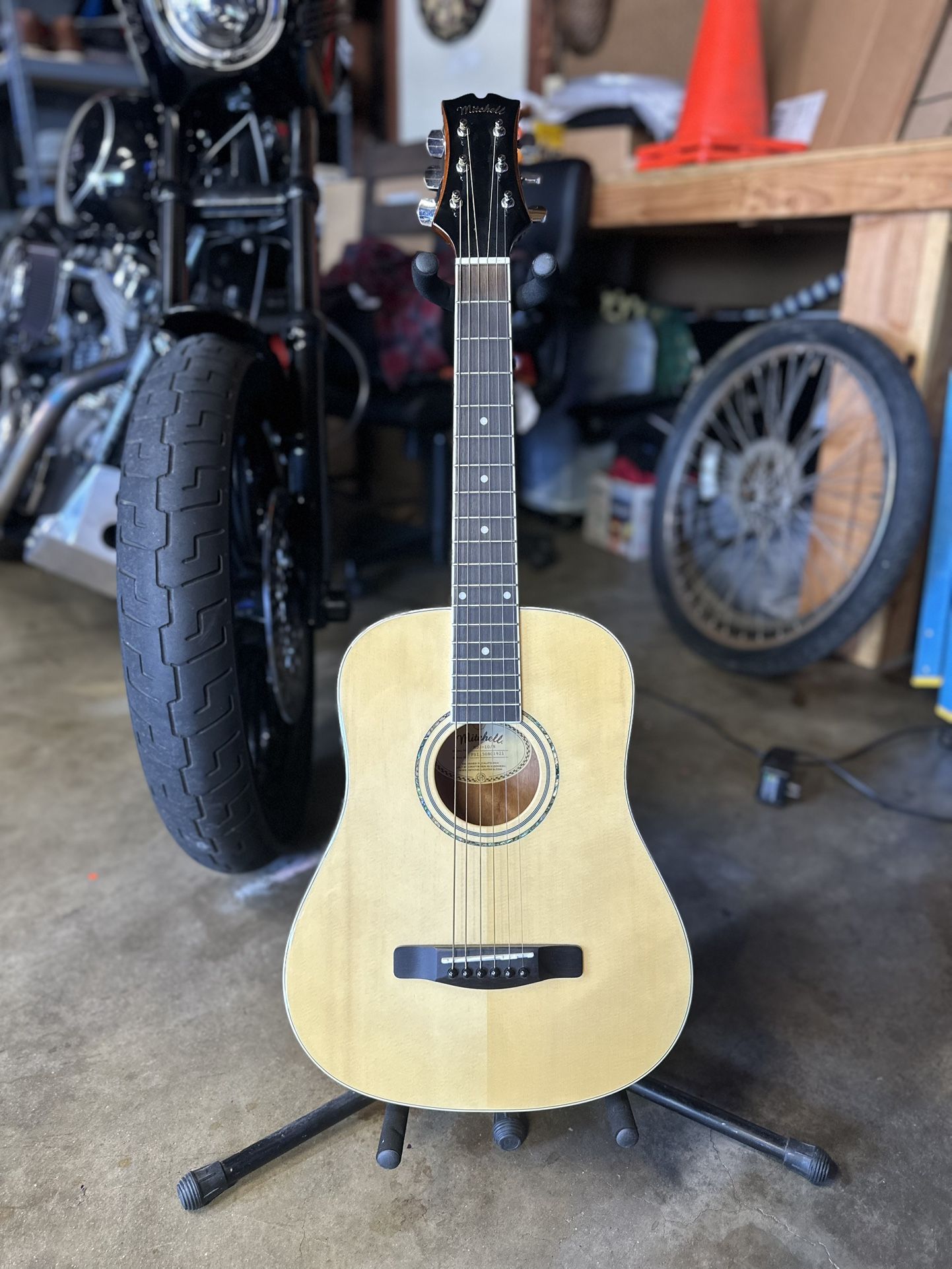 Mitchell Acoustic Guitar (kids)