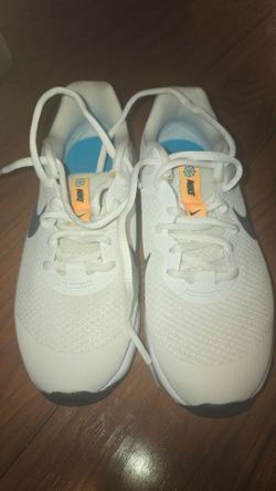 Nike shoes 4.5  Y