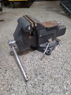 Craftsman 4-1/2" Bench vise