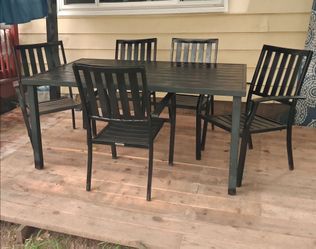 Outdoor Patio Dining Table and Chair Set