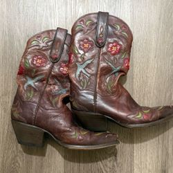 Dan Post Woman’s Boots Sz 6