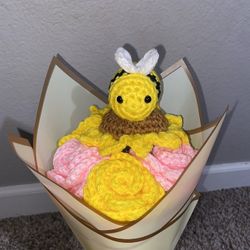 Crochet Bee Boquet