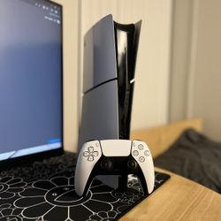 PlayStation 5 Slim 