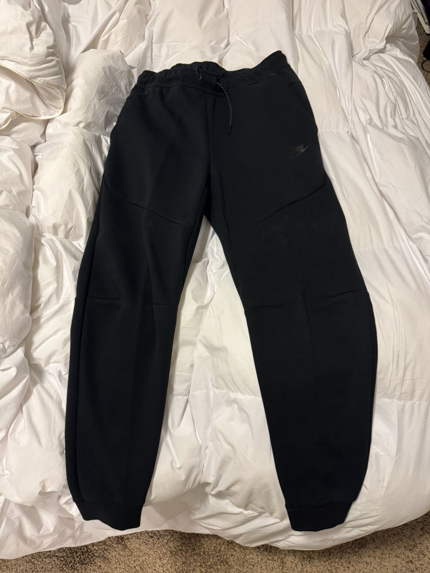 Men’s Nike Tech Joggers