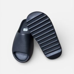 Yeezy Slides 