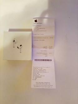 Apple AirPods 3rd Gen with Wireless Charging Case