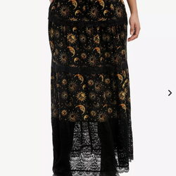 Long skull skirt
