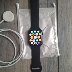 Apple watch series 7.  45mm