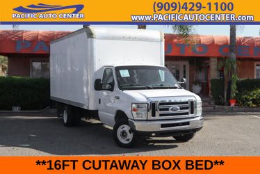 2016 Ford E-450 Cutaway