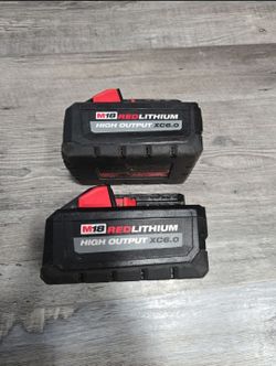 2... MILWAUKEE M18 XC6.0 BATTERYS