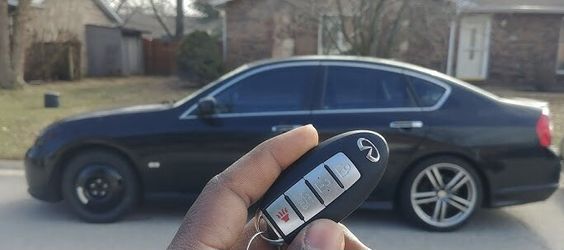 Infiniti key fob Car key