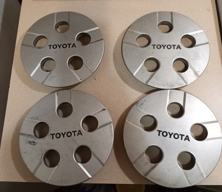 Toyota Camry Rim Center Hub Cap Hubcap Wheel Lug Cover USED