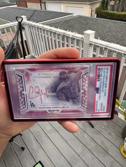 Clayton Kershaw auto 5/5 Baseball card
