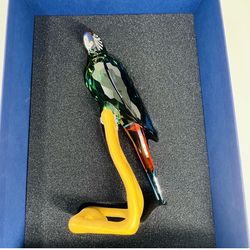 SWAROVSKI CRYSTAL FIGURINE BIDS OF PARADISE GREEN MACAW PARROT 685824 MIB COA REVIVAL COLLECTIBLES