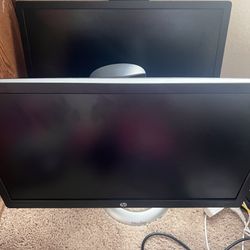 HP Dual monitors With Ergotron Neo Flex Stands