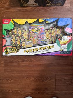Ascended Heroes Focused Fighters Box