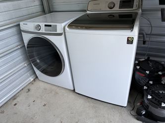 Samsung HE Gas Dryer (Bixby, Steam Sanitize, Sensor dry)