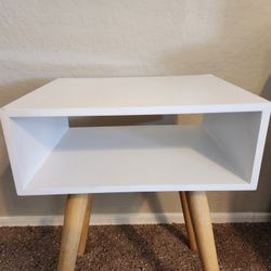 Night Stand/ End Table