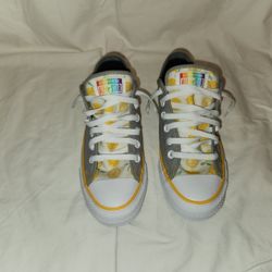 New Without Tags Converse - Lemon Detailing 