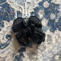 New Toddler Sandals 