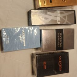 Perfumes Perfect For Christmas Gift 