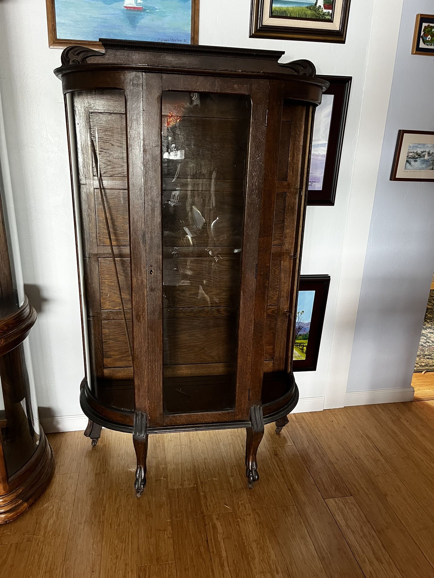 Curio Cabinet With Lock And Broken Glass Panel
