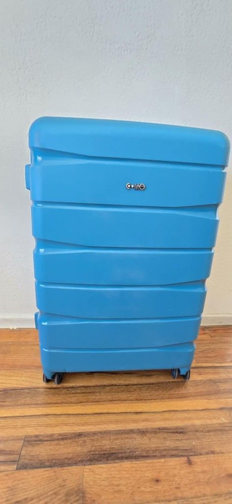 Coolife Luggage 26" NEW $30. Located In Lodi. Maleta Nueva