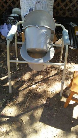 Bed side toilet