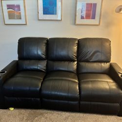 Couch With Manual Recliners X 3 