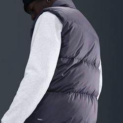 Nike Sportswear Club Therma-Fit Down Puffer Vest IB2977-068 Size Small