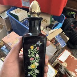 Hundreds Of Boxes Of Avon Unopened