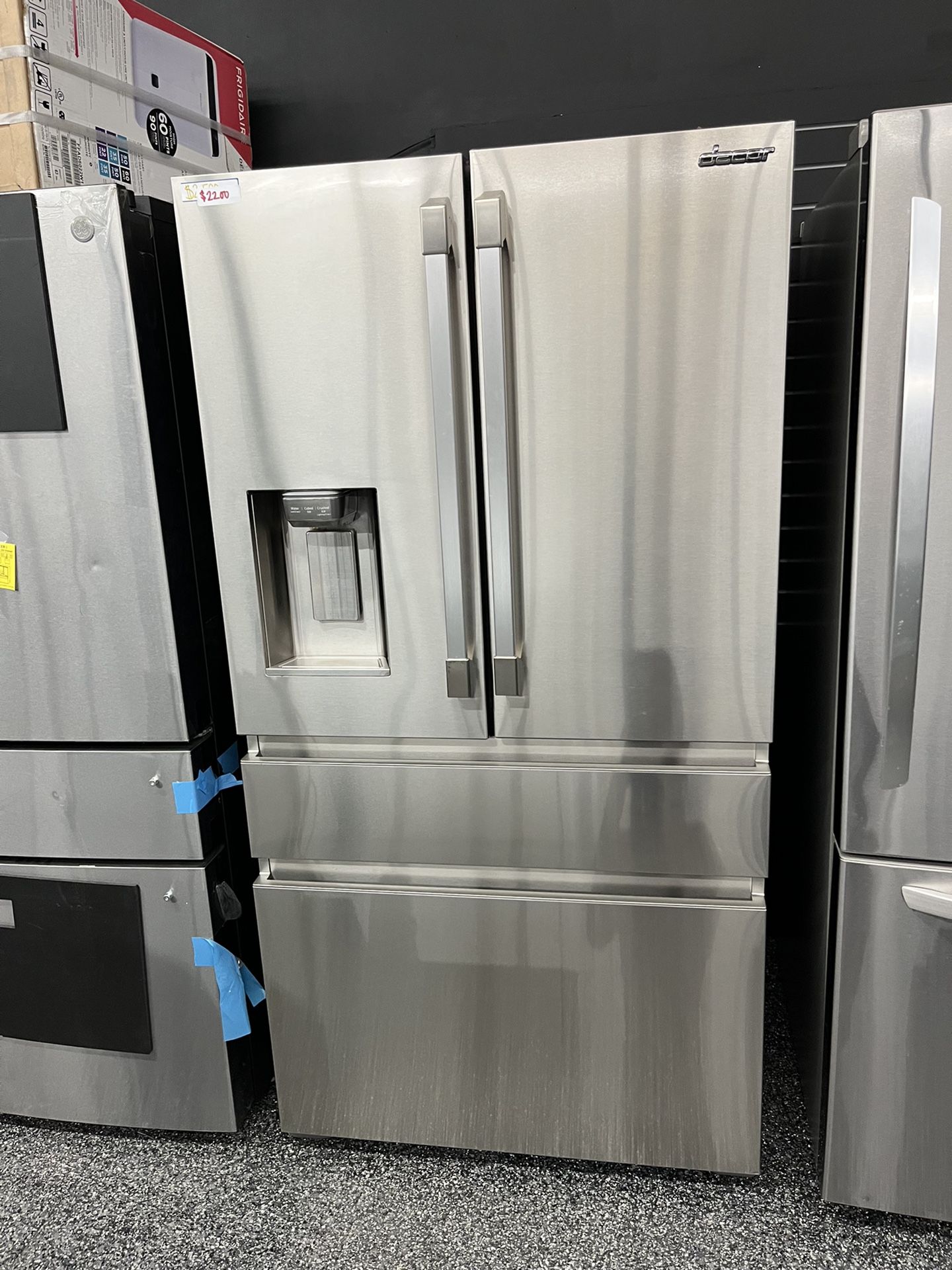 Dacor 4 Door Counter Depth Refrigerator Ice And Water