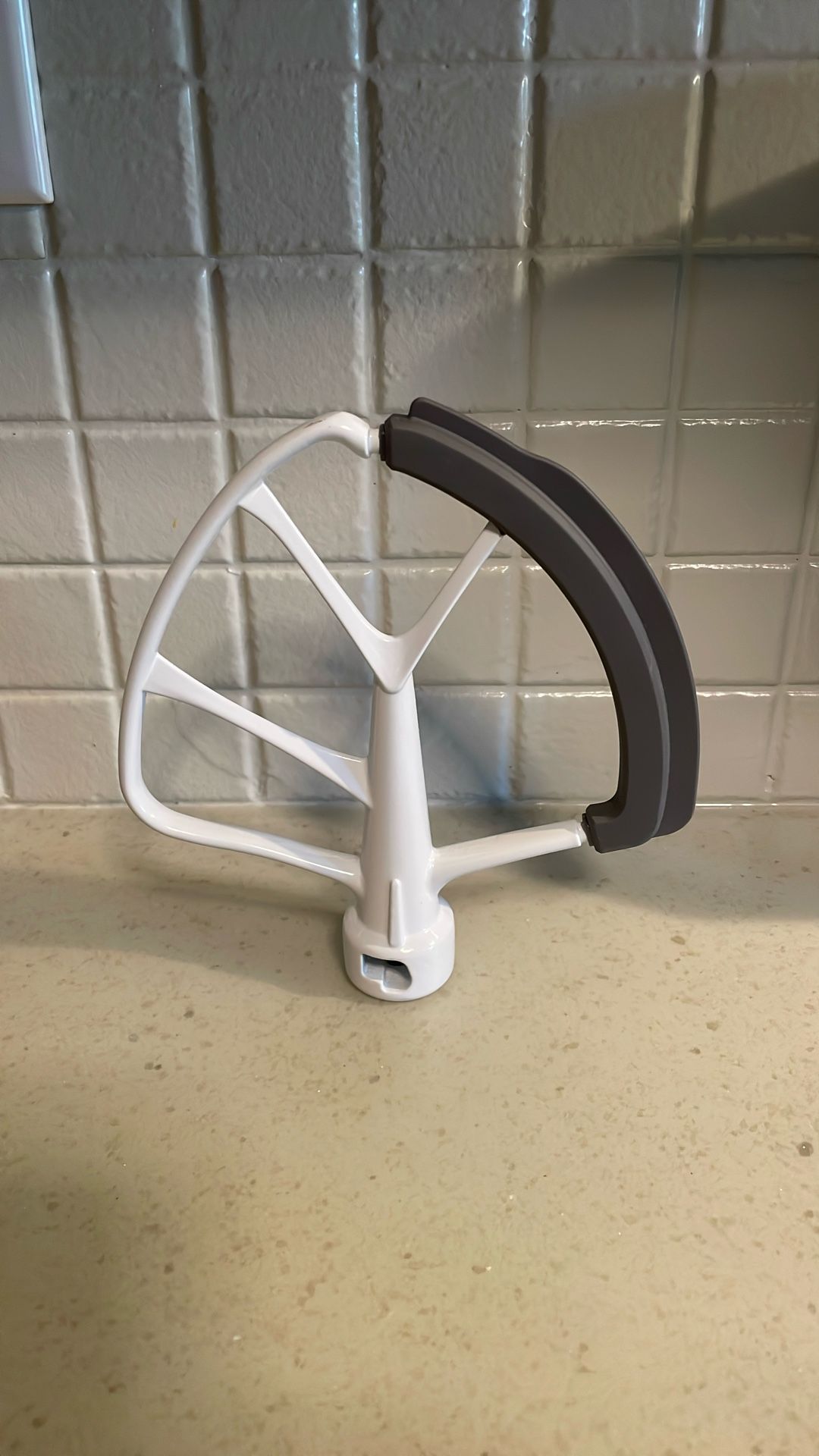 NEW KITCHPOWER 6 Quart Flex Edge Beater 7.1x6.7