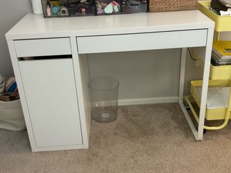 Small desk- nice shape